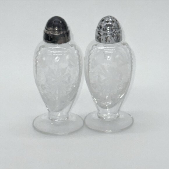 Vintage Heisey Orchid Salt and Pepper Shaker set in excellent condition - Picture 6 of 8